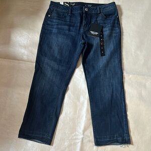 Vera Wang Blue Straight Jeans Classic Style